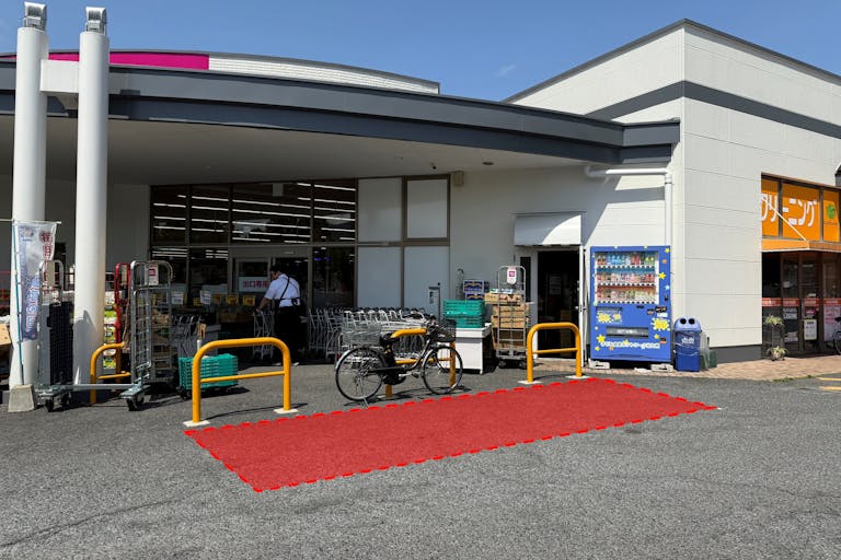 【ゆめマート 香月西】屋外駐車場前 キッチンカーや販促プロモーションにおすすめな催事イベントスペースの画像1