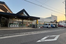 【Aコープ熊野団地店】食物販や販促イベントに最適な屋外軒下スぺース