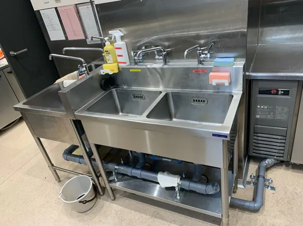 【海老名マルイ】1階 カレンダリウムF10【食物販・調理行為可能】入口正面の好立地、共同利用キッチン・共同冷蔵・冷凍庫完備