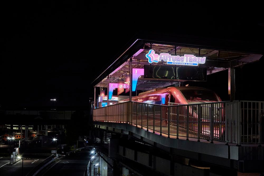 【梅小路京都西駅1分】伝統と未来が交差する列車型レストラン「FUTURE TRAIN KYOTO DINER & CAFE」内のスペース
