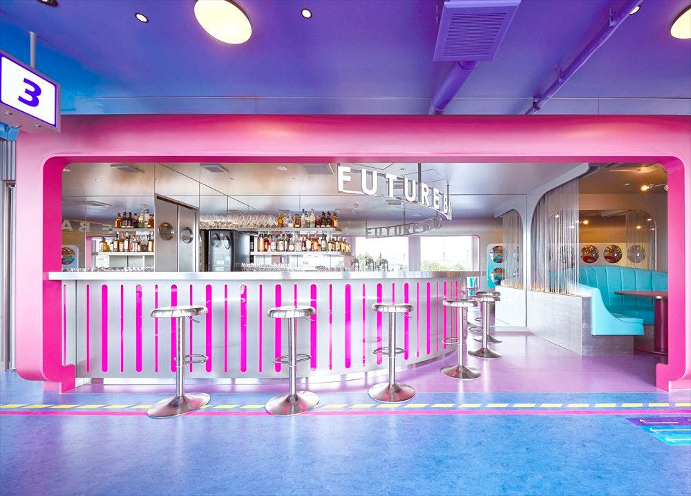 【梅小路京都西駅1分】伝統と未来が交差する列車型レストラン「FUTURE TRAIN KYOTO DINER & CAFE」内のスペース