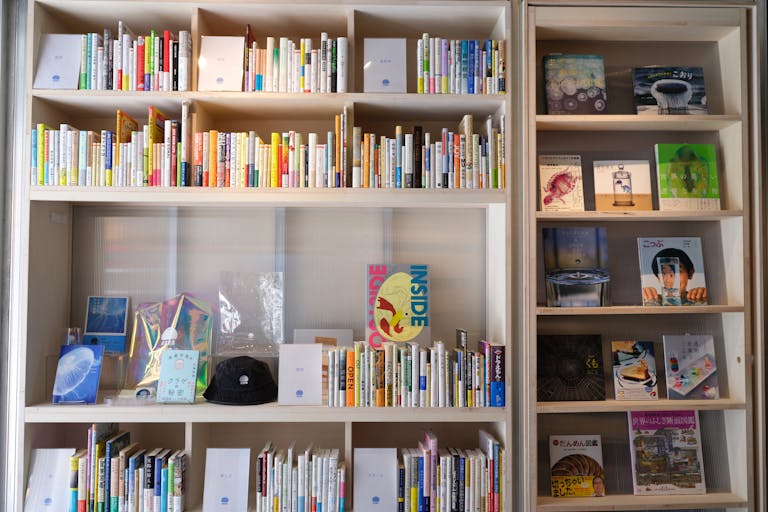 本棚イメージ