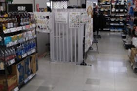 【サンデー山形北店】屋内作業衣料売場前 食物販やプロモーション等の出店に最適なホームセンター店内のイベントスペース