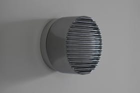 【祐天寺駅5分/3F】明るいトーンのスムースモルタルの床と淡いグレーの壁、洗礼された印象のベッドルームが印象的な撮影スタジオ