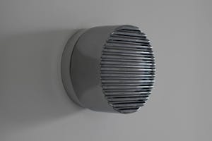 【祐天寺駅5分/3F】明るいトーンのスムースモルタルの床と淡いグレーの壁、洗礼された印象のベッドルームが印象的な撮影スタジオ