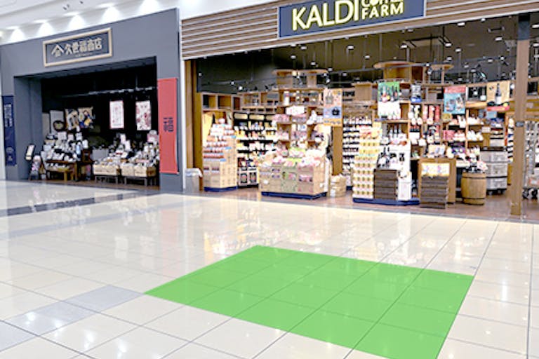 【イオンモール各務原インター】プロモーションイベントやポップアップストアに最適な1F カルディコーヒーファーム前の催事イベントスペースの画像1