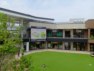 【THE OUTLETS SHONAN HIRATSUKA】モール内広告 大神VISION