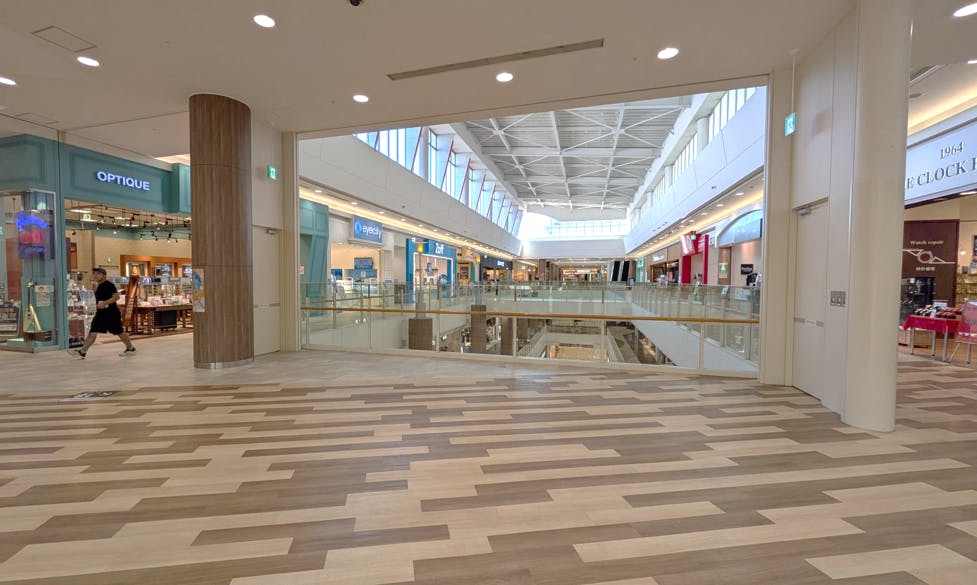 【イオンモール名取】3Fなとりコート(東側)の画像