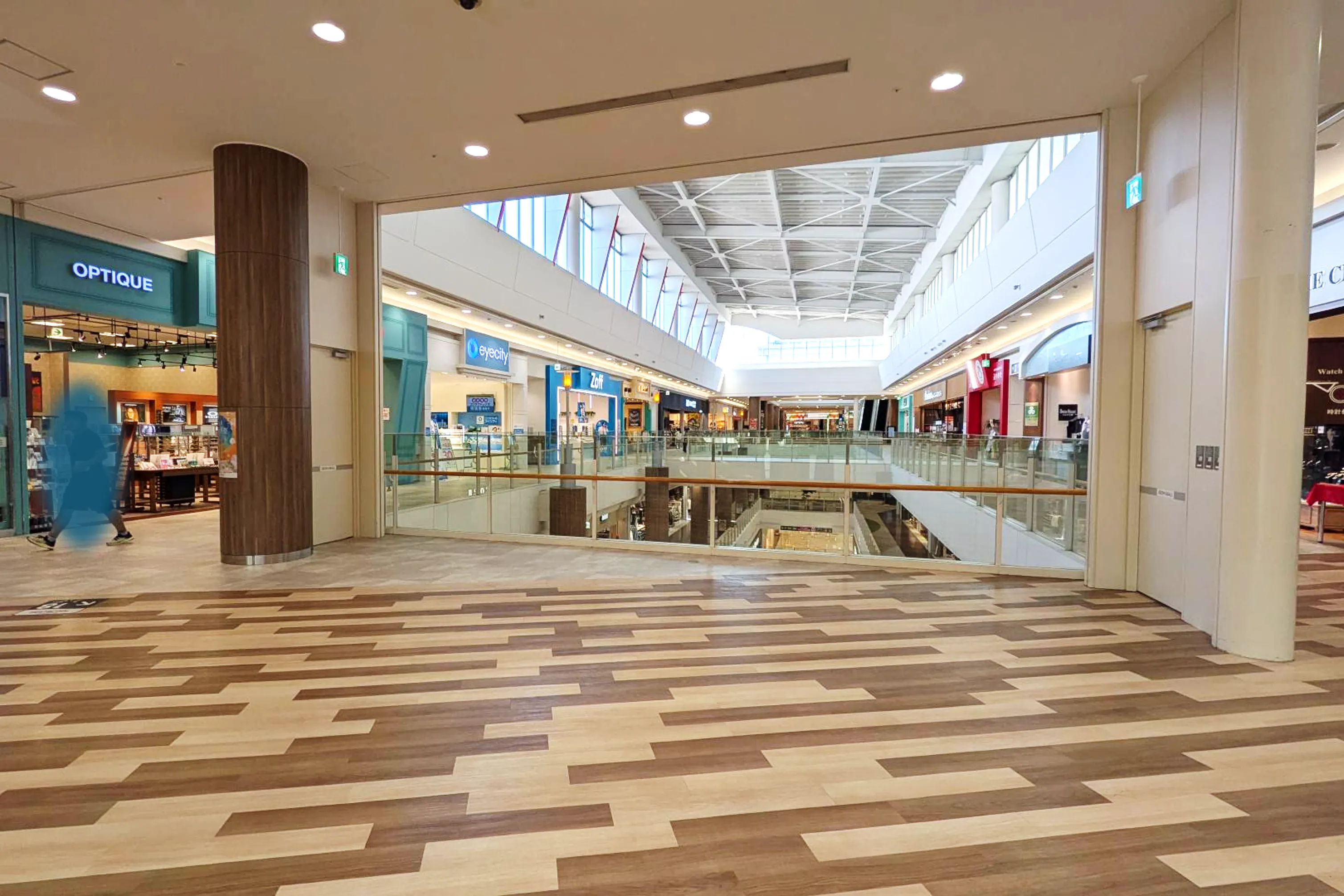 【イオンモール名取】3Fなとりコート(東側)