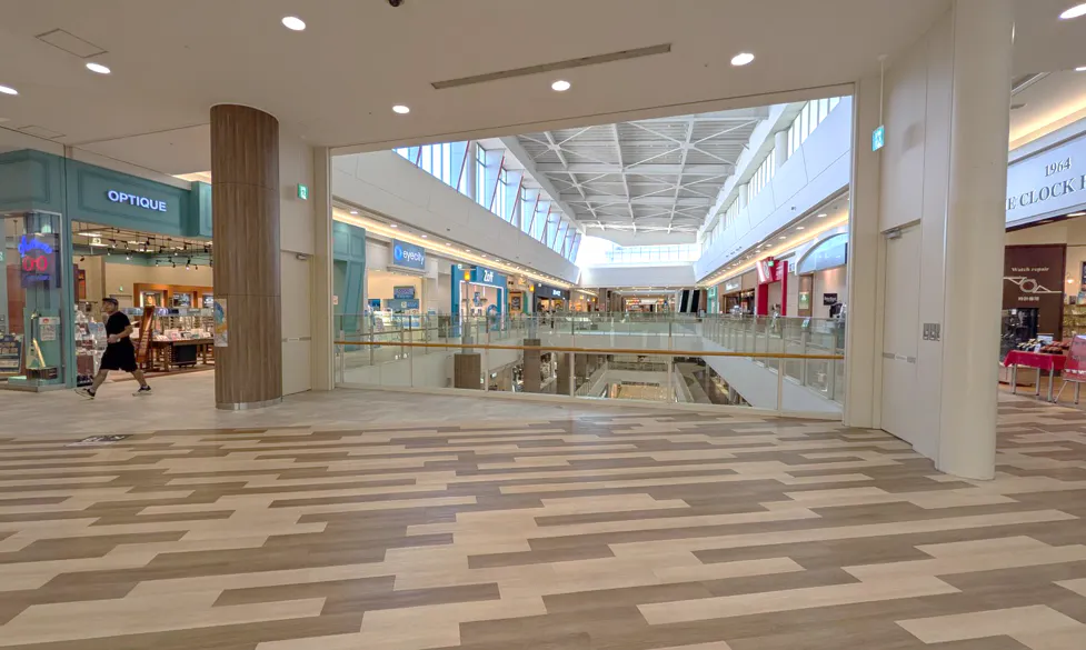 【イオンモール名取】3Fなとりコート(東側)の画像