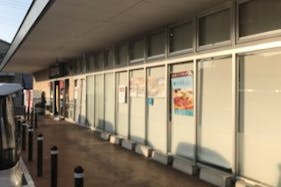 【西友 川崎神明店】1階軒先 プロモーション用途や物販、食物販のポップアップストアに最適なスーパー店内催事イベントスペース