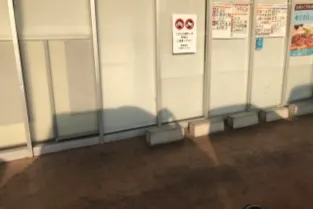 【西友 川崎神明店】1階軒先 プロモーション用途や物販、食物販のポップアップストアに最適なスーパーの屋外催事イベントスペース