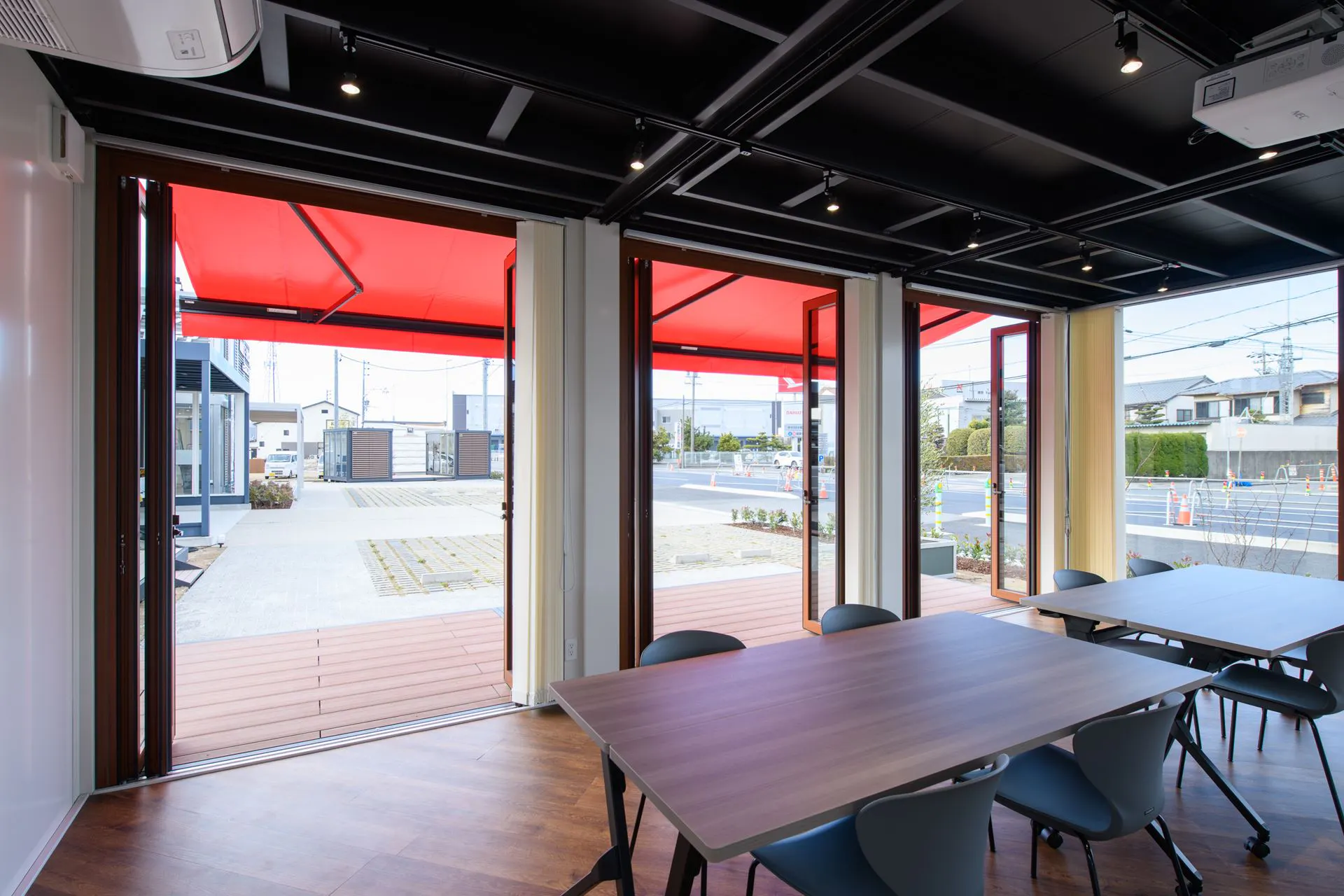 【小牧原駅6分】自主企画マルシェやワークショップに最適なお手頃価格のレンタルスペース「Community」/敷地全体の貸切イベント開催も可能!