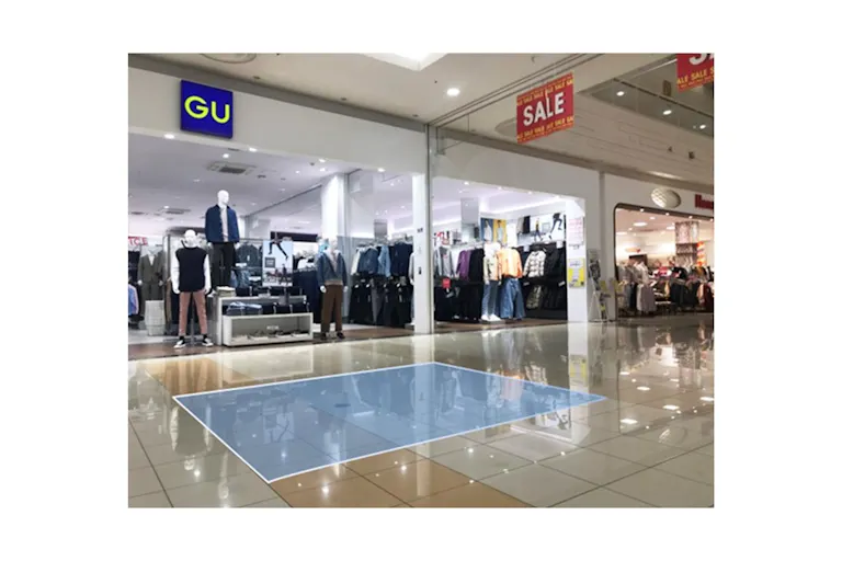 【イオンモール下妻*】1Fナチュラルコート横GU前の画像1