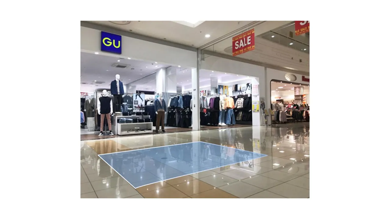 【イオンモール下妻*】1Fナチュラルコート横GU前の画像