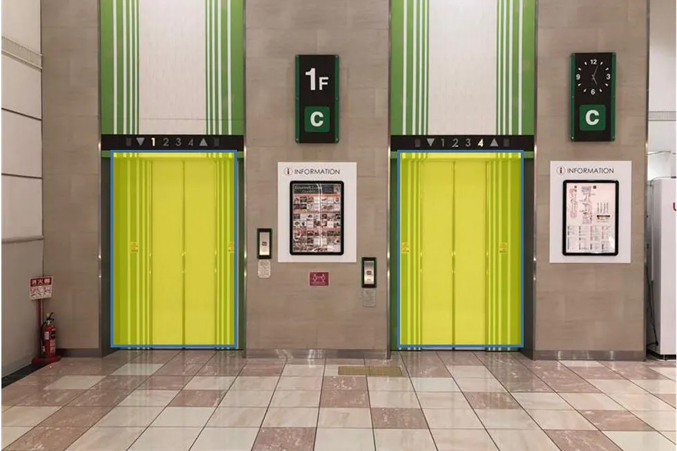 【イオンモールりんくう泉南】モール内広告 エレベーター