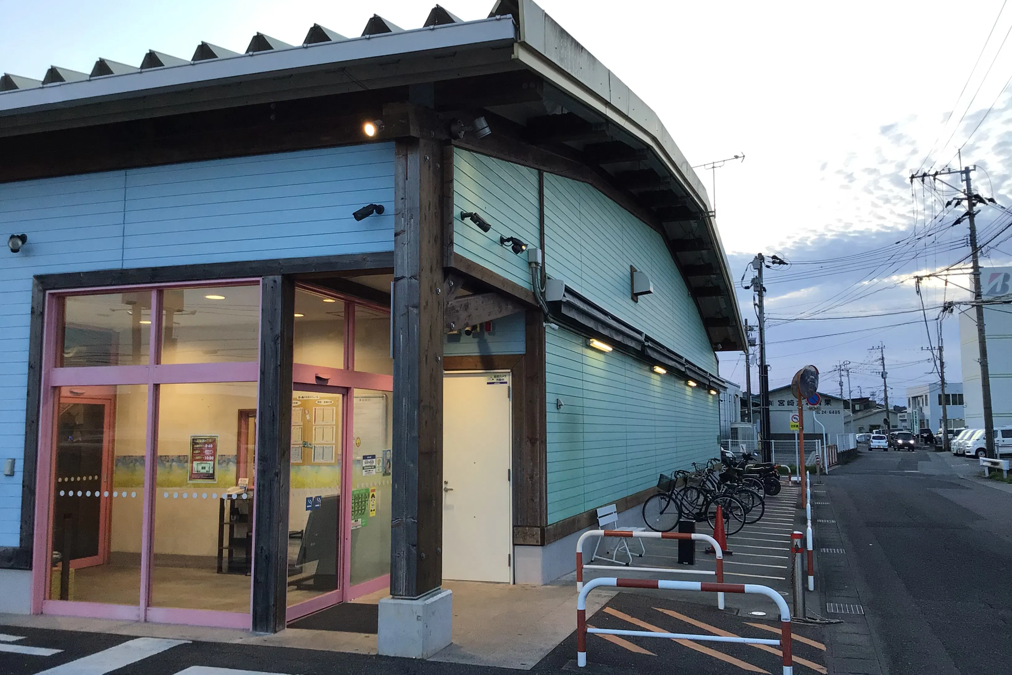 【ダイナム宮崎花ヶ島店ゆったり館】食品販売やプロモーションイベントに最適なアミューズメント施設のイベントスペース