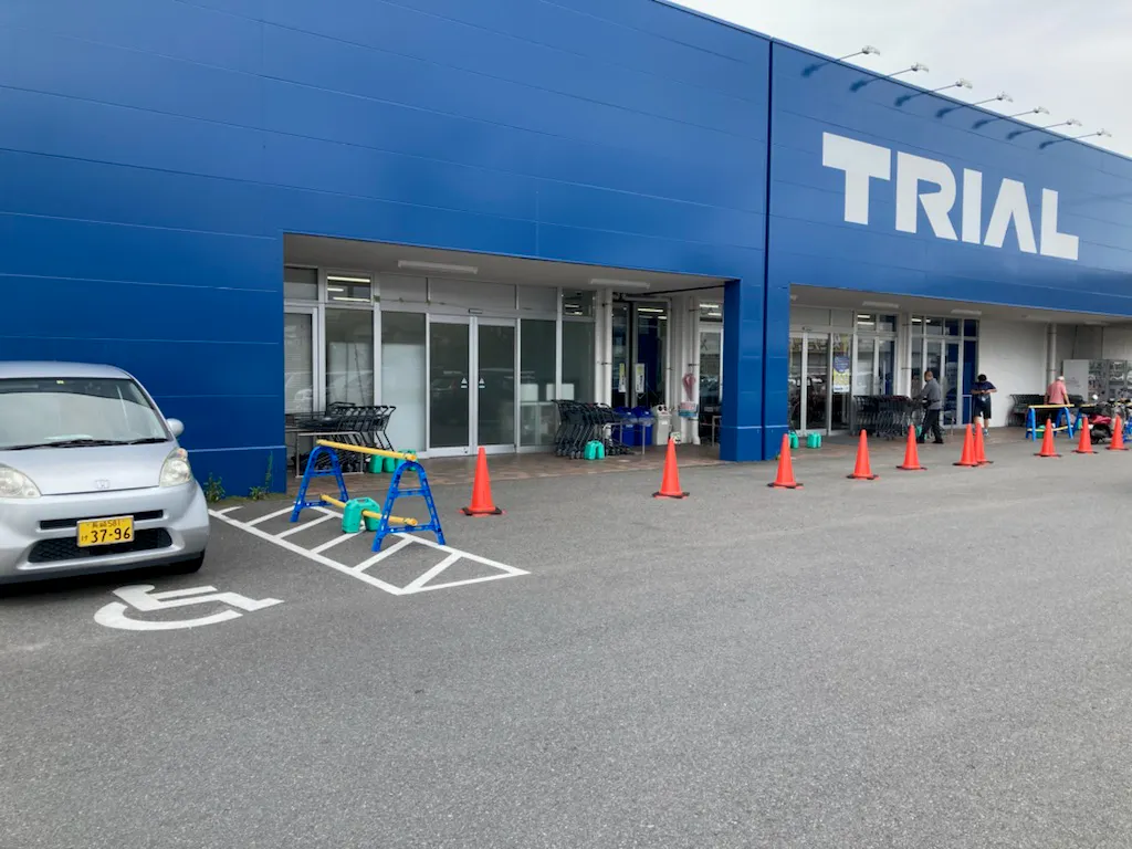 【スーパーセンタートライアル大村店】キッチンカー（調理営業）出店限定/屋外スペース