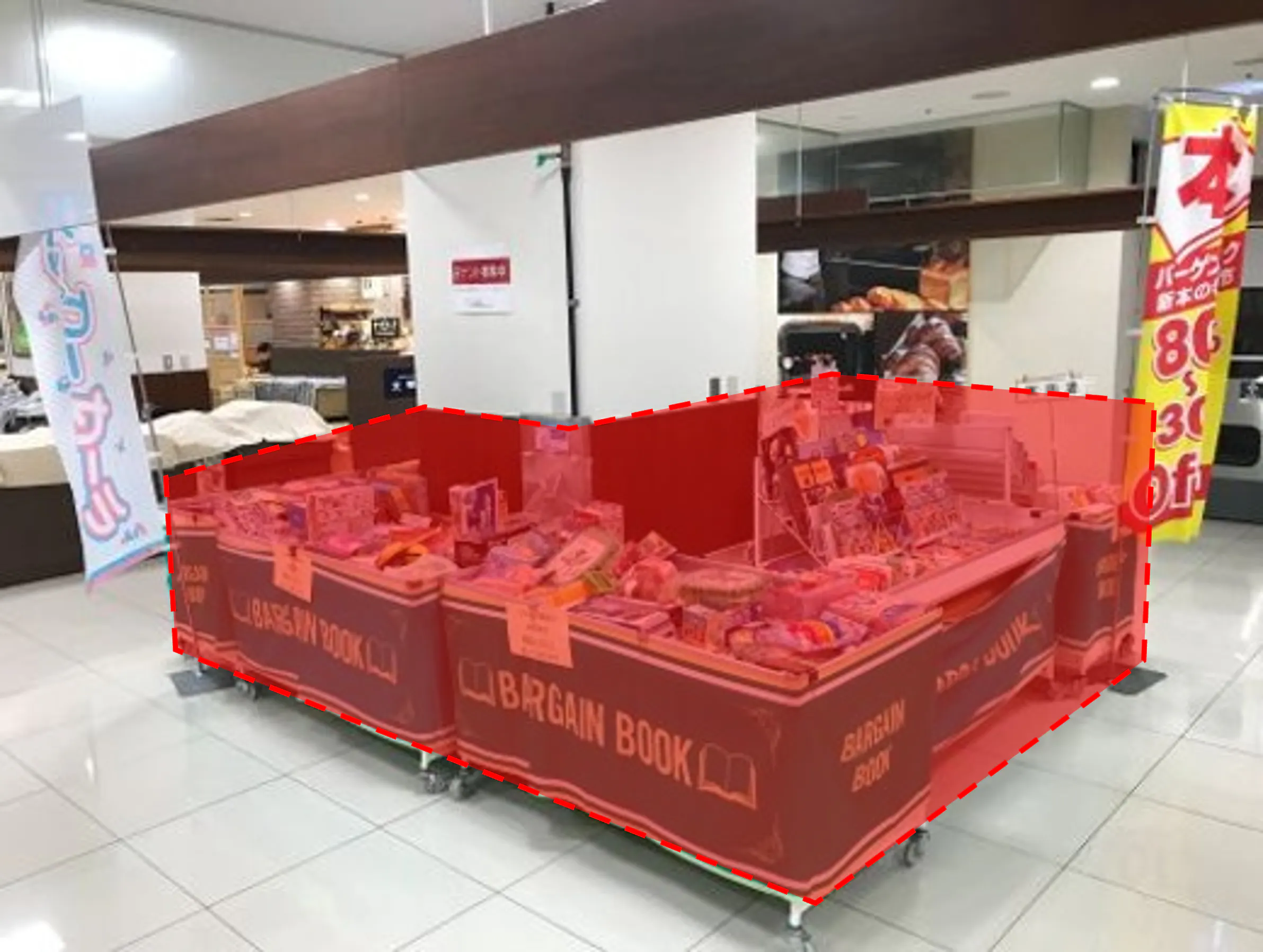 【西友　新長田店】催事場②　ポップアップストア(物販、食物販)やプロモーション用途に最適なスーパー店内催事イベントスペースの画像