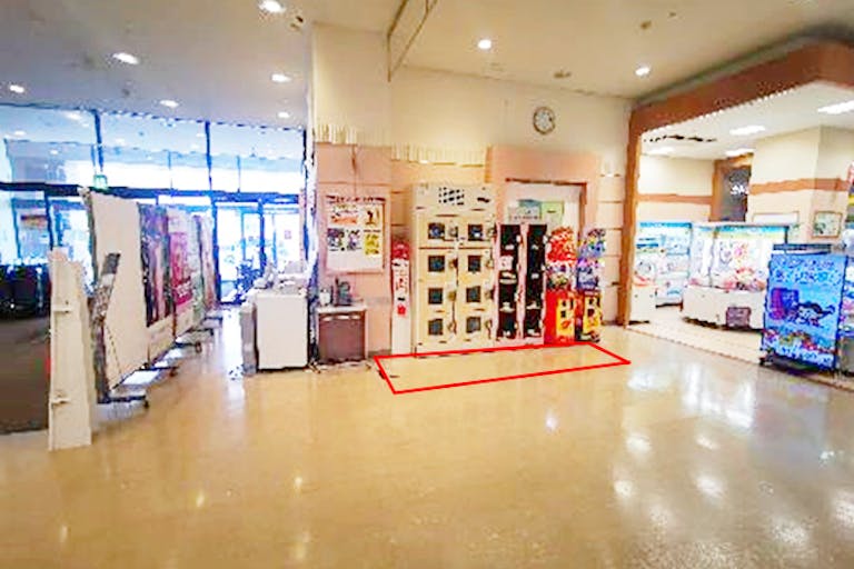 【イオン中仙店】プロモーションイベントや各種物販に最適な視認性が高いメイン動線沿いにあるイベントスペースの画像2