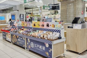 【北千住マルイ】2階 カレンダリウムF13【食物販・物産展】店内入って正面、什器完備の好立地スペース