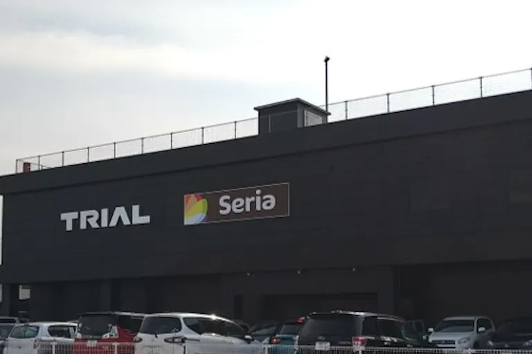 【メガセンタートライアル新宮店】プロモーションや出張販売に利用可能なカート横イベントスペース(※ウォーターサーバー不可)の画像1
