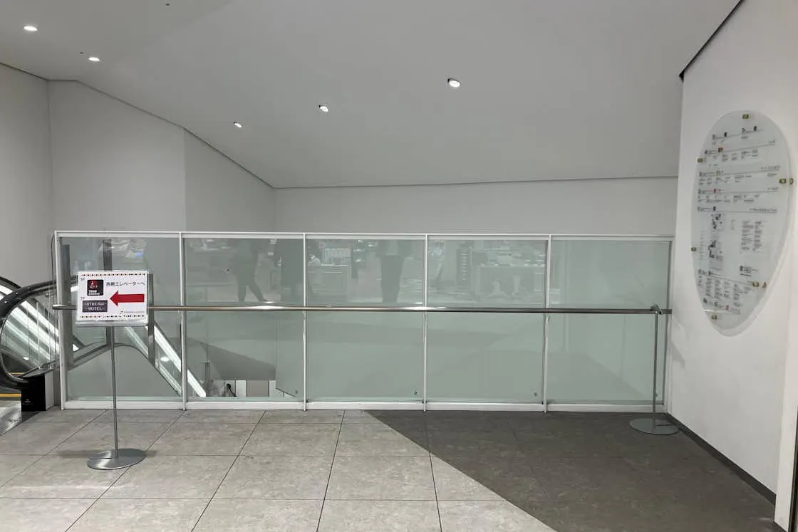 【COCONO SUSUKINO】「1階」物販のポップアップに最適な、メイン入口近くの通行量が多いエスカレーター横イベントスペース