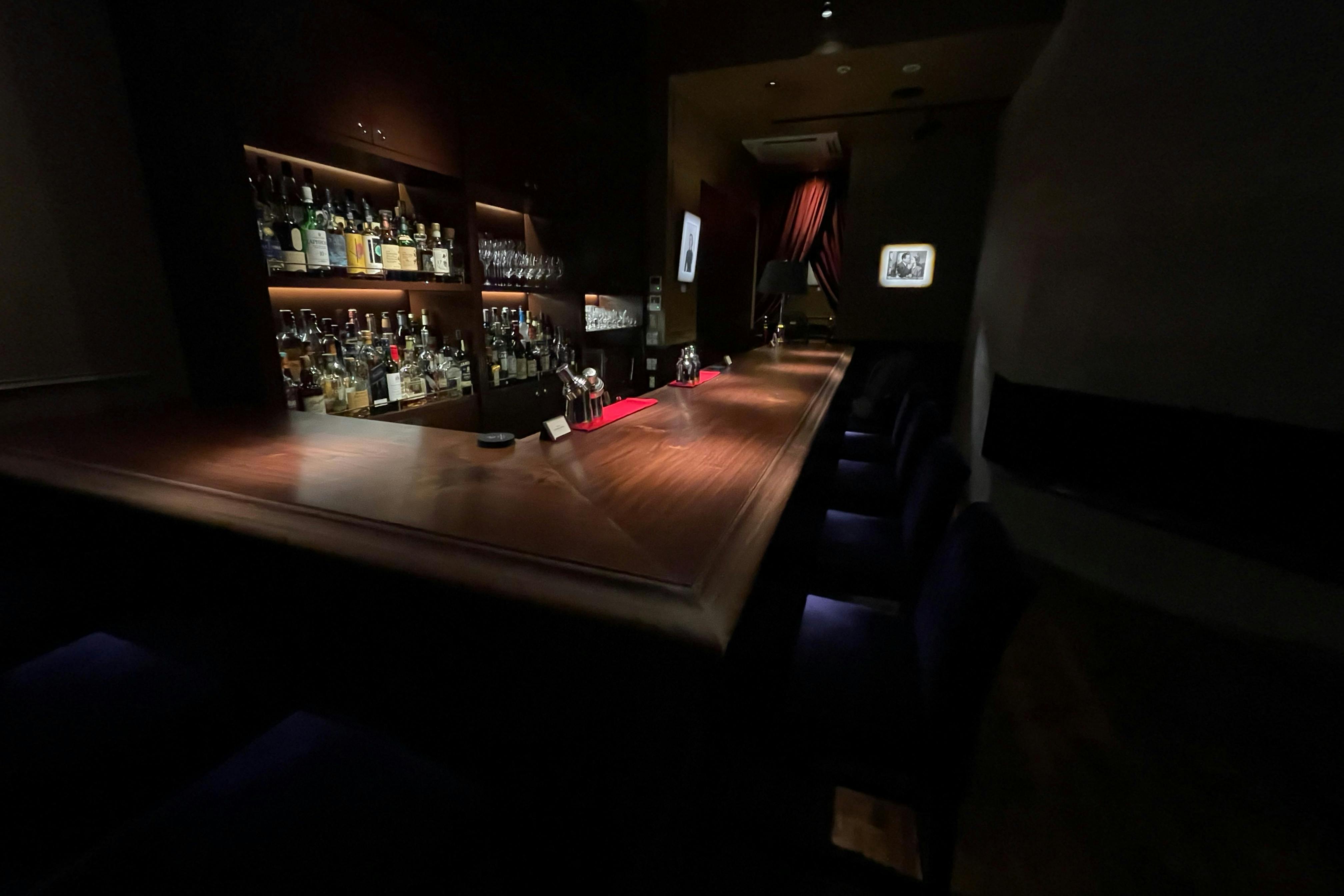 【銀座徒歩6分】展示会や個展に適したオーセンティックなBarを併設したギャラリー