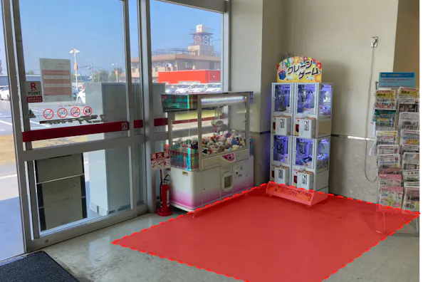 【ユニディ相模大野店】2階エレベーターホール 物販やプロモーションに最適なホームセンター内エレベーター前の催事イベントスペース