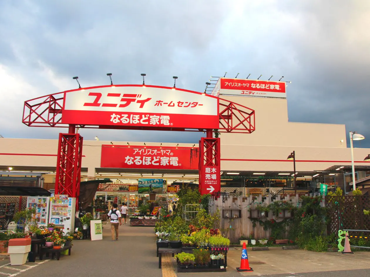 【ユニディ相模大野店】2階エレベーターホール 物販やプロモーションに最適なホームセンター内エレベーター前の催事イベントスペース