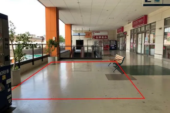 【フレスポジャングルパーク】プロモーション用途での利用が可能な商業施設2Fのダイソー前イベントスペース