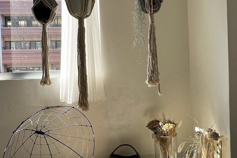 【池尻大橋5分】商用撮影に最適な陽当たりの良いヨーロピアンアンティーク調のスタジオスペースの画像4