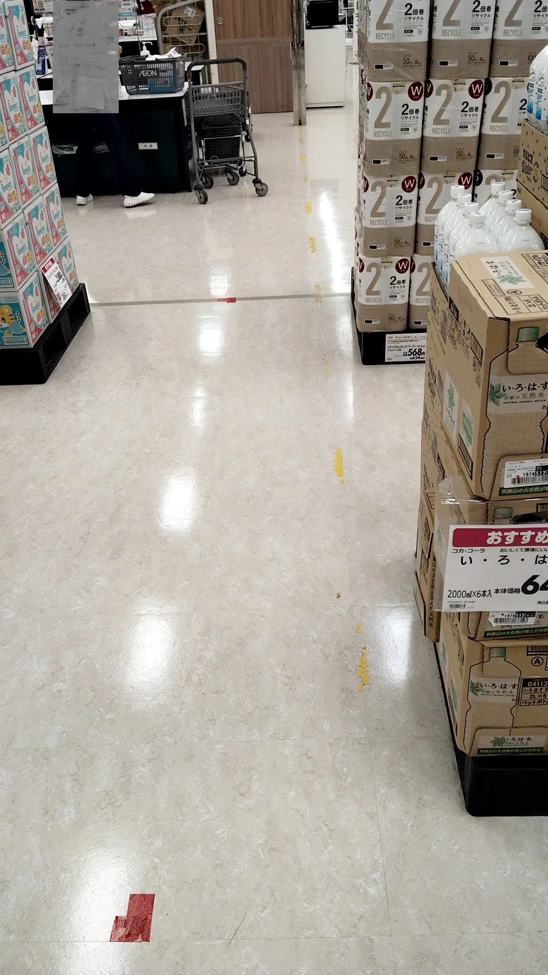 【イオン宮崎店（宮崎県）】食品レジ横　催事スペース