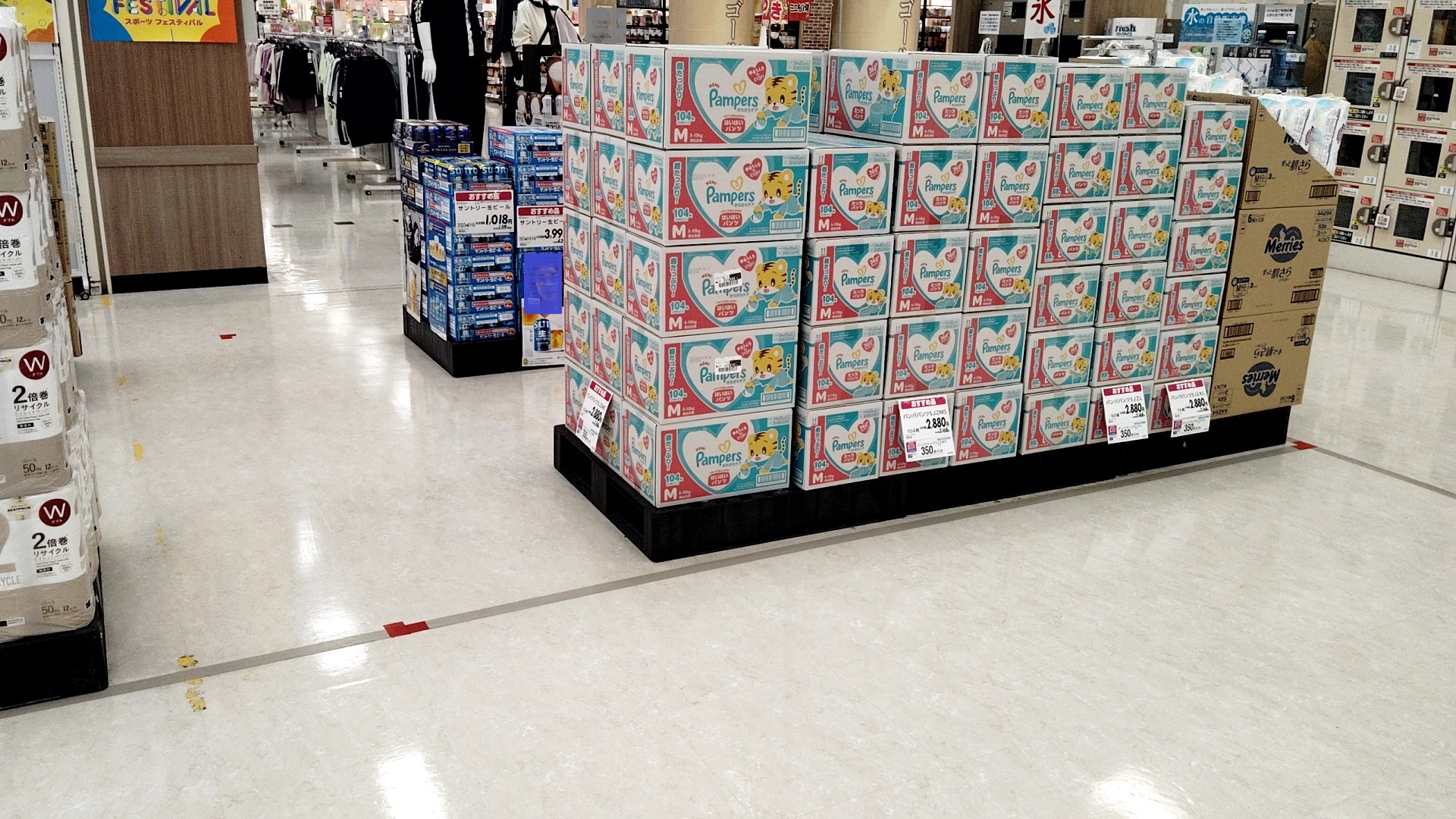 【イオン宮崎店（宮崎県）】食品レジ横　催事スペース