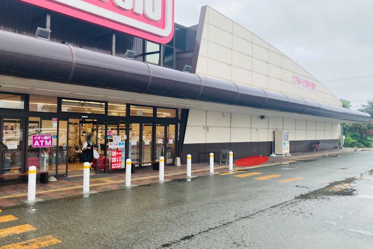 【マックスバリュ天王店】各種プロモーションイベントに最適な店頭軒下にあるイベントスペースの画像3