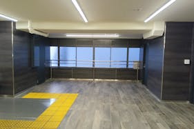 【枚方市駅】プロモーションイベントや食物販、物販のポップアップストアに最適な駅改札外のイベントスペース