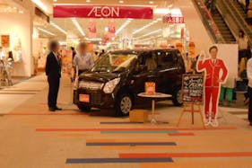 【イオンモール三川/1F風車コート】各種プロモーションイベントや物販に最適な施設メイン動線上にある通行量の多いイベントスペース