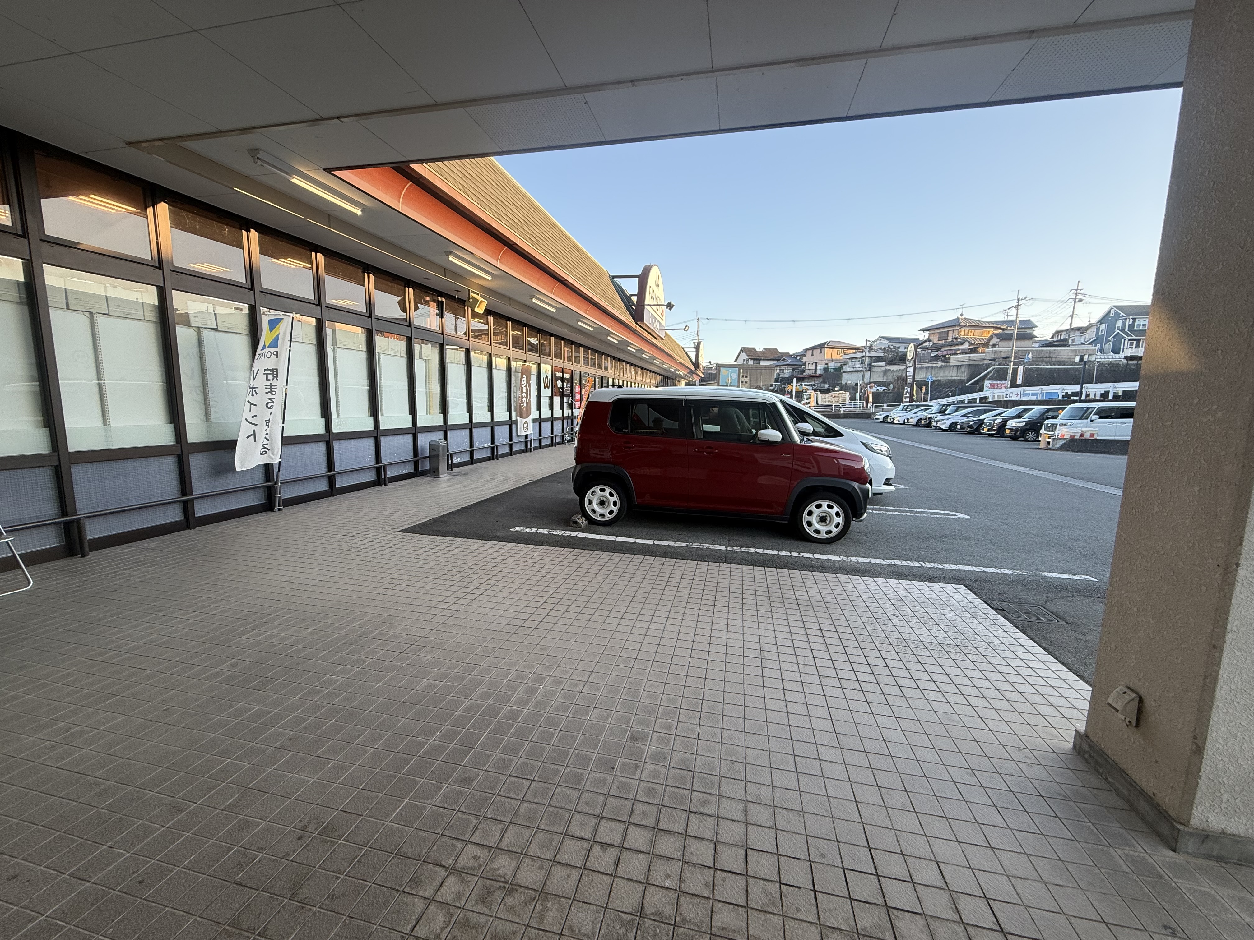 【AコープJAファーマーズプチへぐり店】食物販や販促イベントに最適な軒下スペース