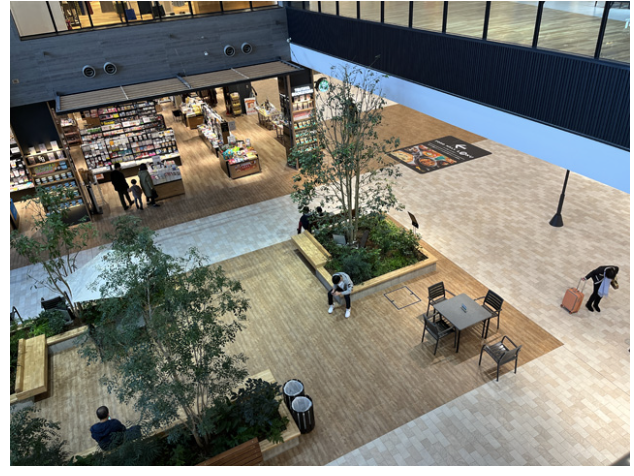 【イオンモール白山】1階かがやきストリート中央