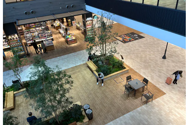 【イオンモール白山】1階かがやきストリート中央