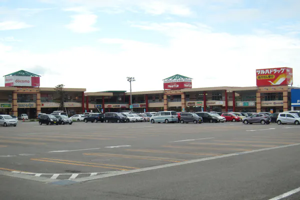 【フレスポ御所野】キッチンカー利用が可能なジェイマルエー前駐車場スペース