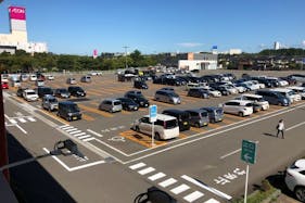 【フレスポ御所野】キッチンカー利用が可能なジェイマルエー前駐車場スペース