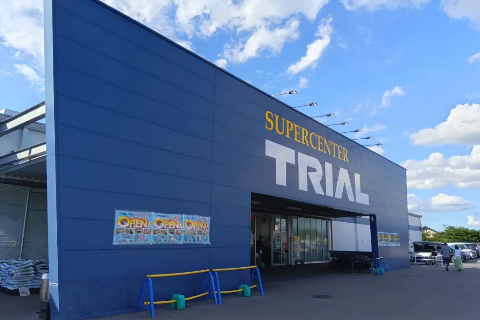 【スーパーセンタートライアル近江八幡店】【限定公開】ポーチ前右(屋外)通信系催事限定スペース