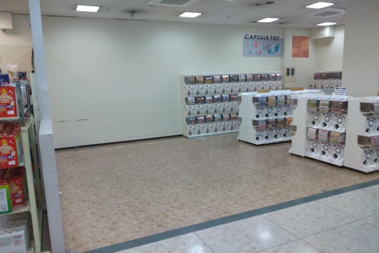 【イオン光吉店(大分県)】1F レジアウト サーティーワン横区画 (約5.75坪)の画像2