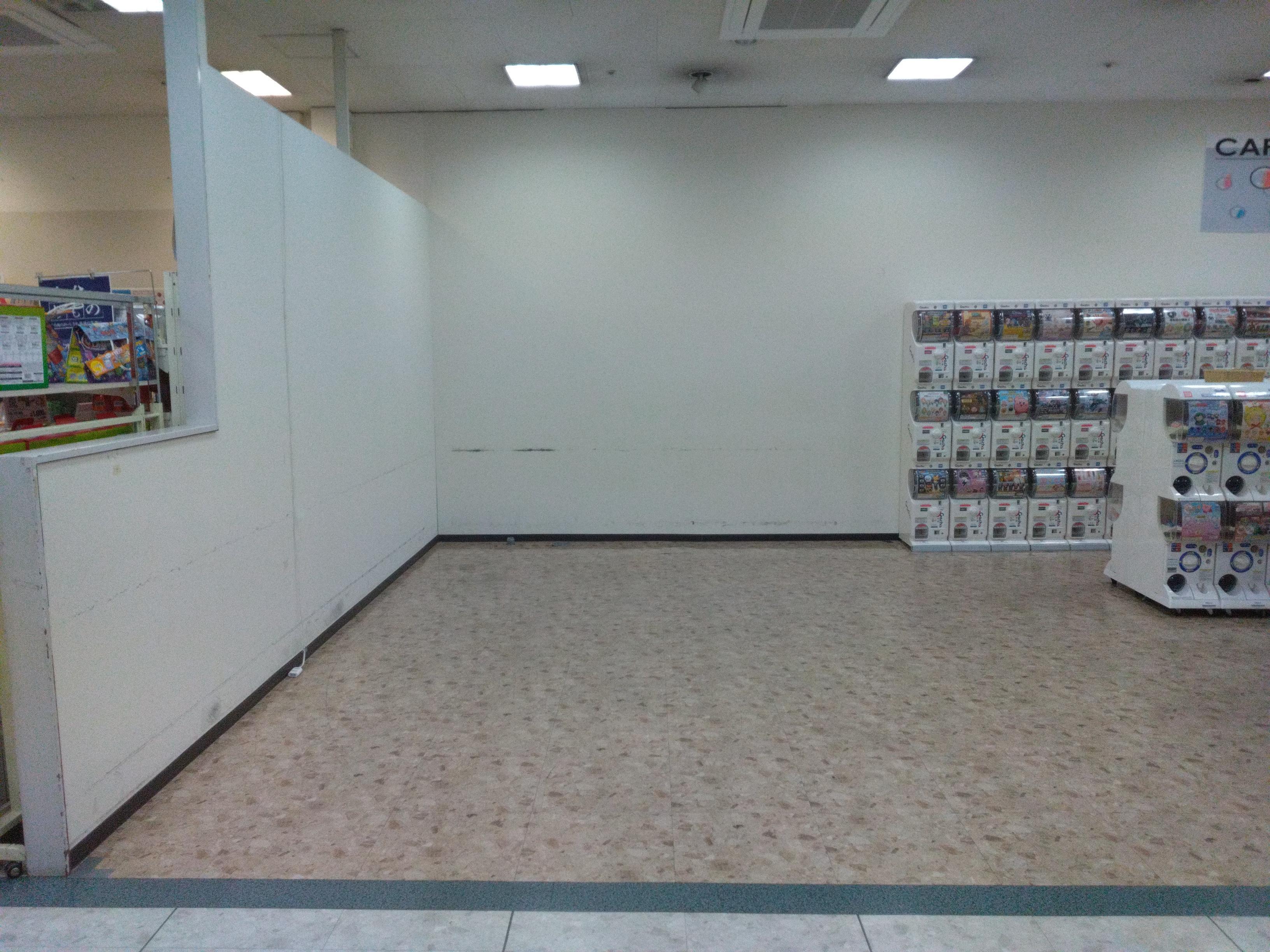 【イオン光吉店（大分県）】１F　レジアウト　サーティーワン横区画　(約5.75坪)
