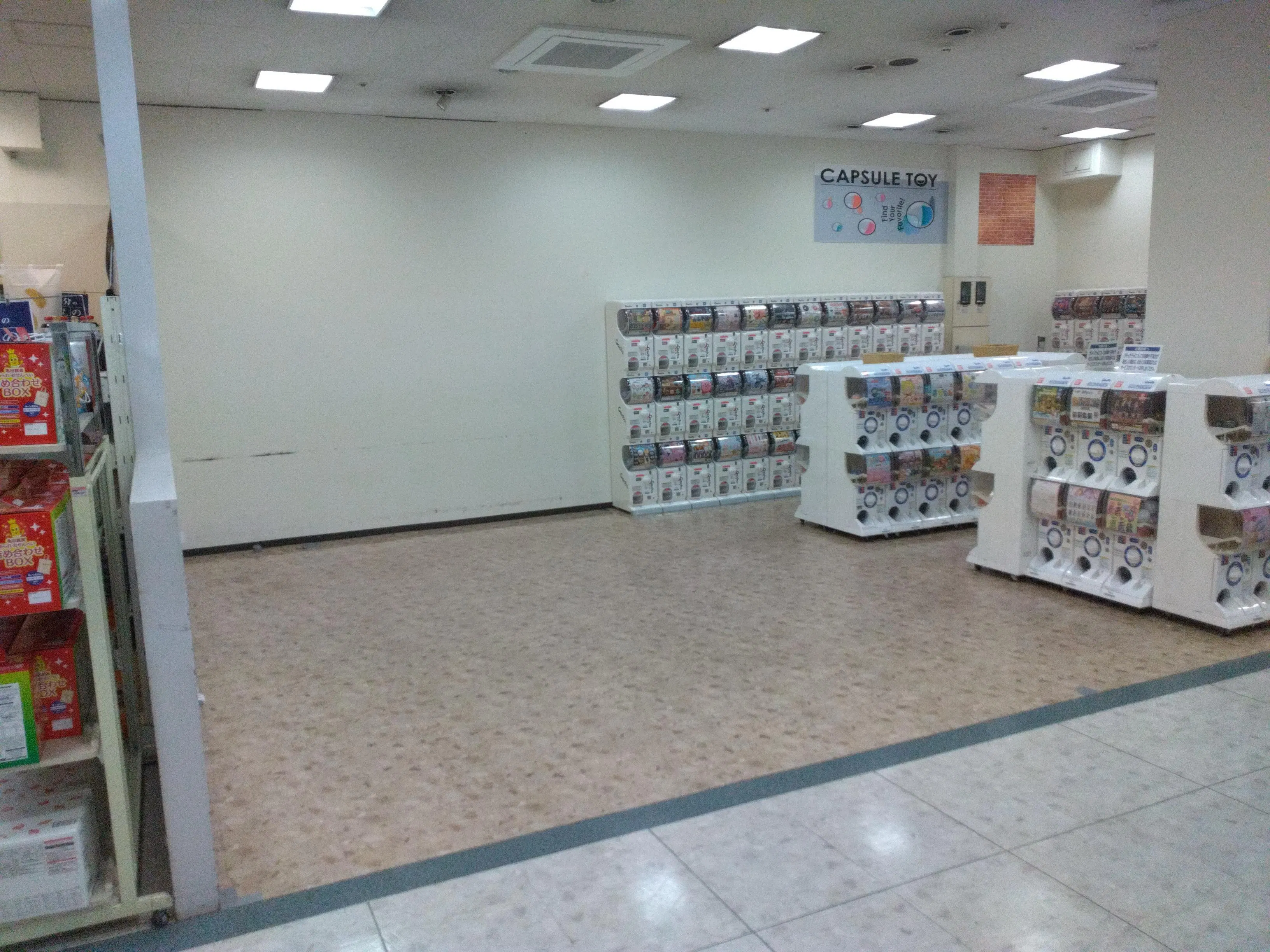 【イオン光吉店(大分県)】1F レジアウト サーティーワン横区画 (約5.75坪)