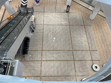 【イオンモールむさし村山】1F センターコートの画像