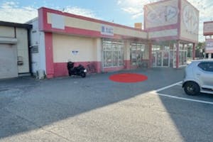 【くすりの福太郎白井大橋店】キッチンカーや各種物販、PRイベントに最適なドラッグストア敷地内にあるスペース