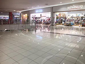 【イオンモール広島祇園】3階 チェルシーニューヨーク前の画像