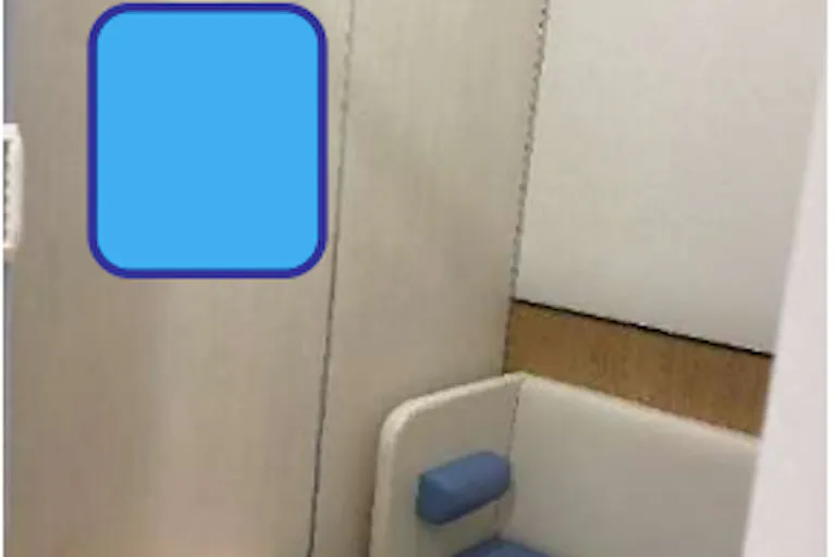 【イオンモール川口】モール内広告 授乳室・おむつ替えシート壁面の画像2